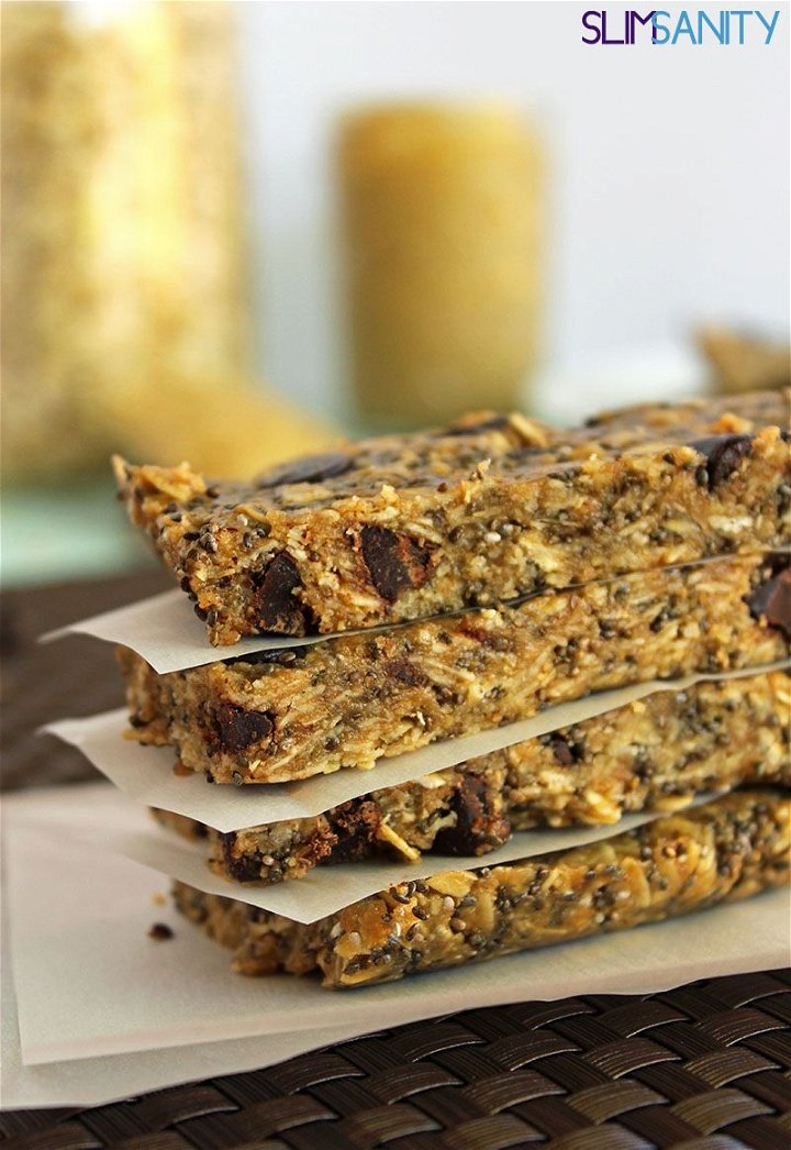 Easy Peanut Butter Chia Granola Bars Recipe