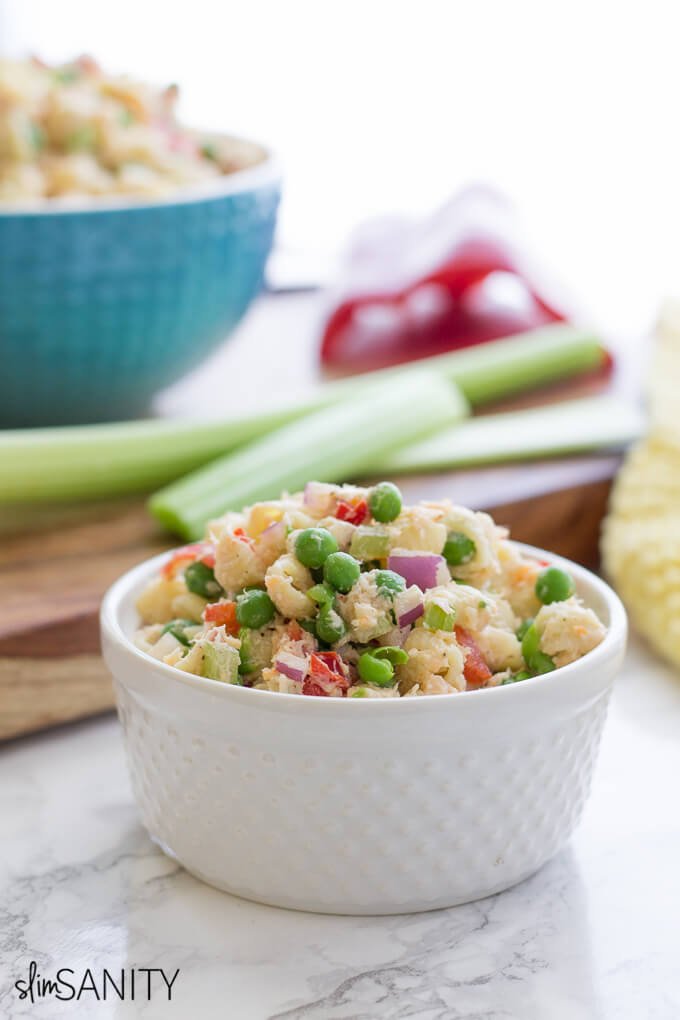 Easy shrimp pasta salad with shells and peas 11