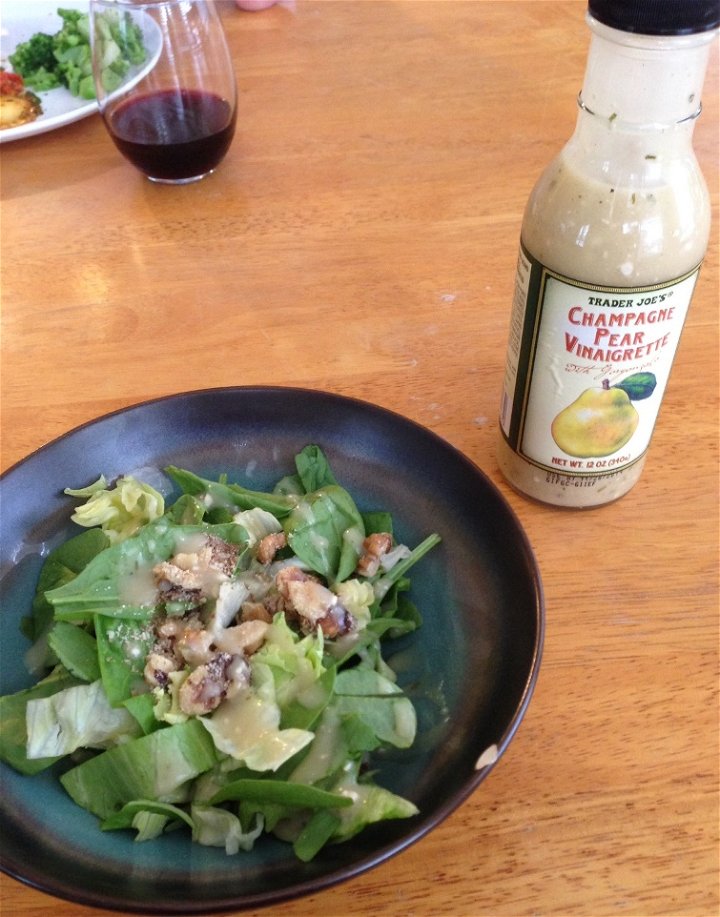 Spinach and Walnut Salad